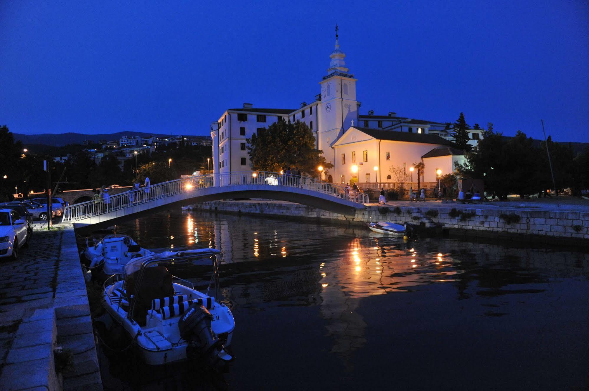 Hotel Kastel Криквеница Екстериор снимка